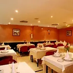 Sercotel Tres Luces 호텔 3*