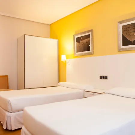 Hotel Sercotel Tres Luces 3*