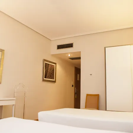 Sercotel Tres Luces فندق فيجو