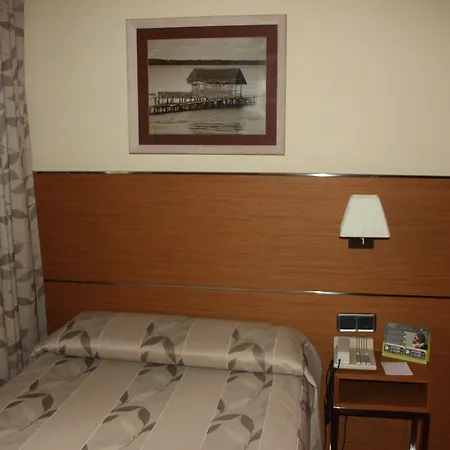 Otel Sercotel Tres Luces Vigo