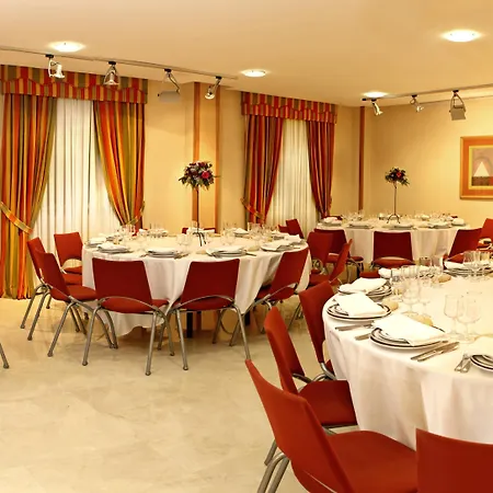 Sercotel Tres Luces Szálloda 3*