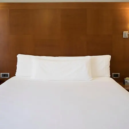 Szálloda Sercotel Tres Luces Vigo