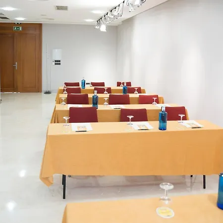 Szálloda Sercotel Tres Luces