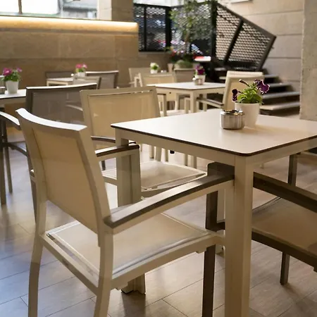 Hotel Sercotel Tres Luces