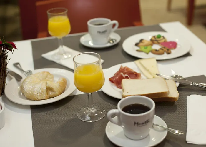 ホテル Sercotel Tres Luces ヴィーゴ